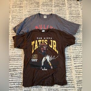 Lot of 2 Men’s size L graphic tshirts padres bully size L